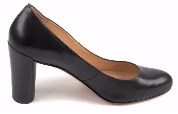 New BOUTIQUE 9 Women Black Leather High Heel Pump Slip On Dress Shoe Sz 8.5 M - Image 2 of 3