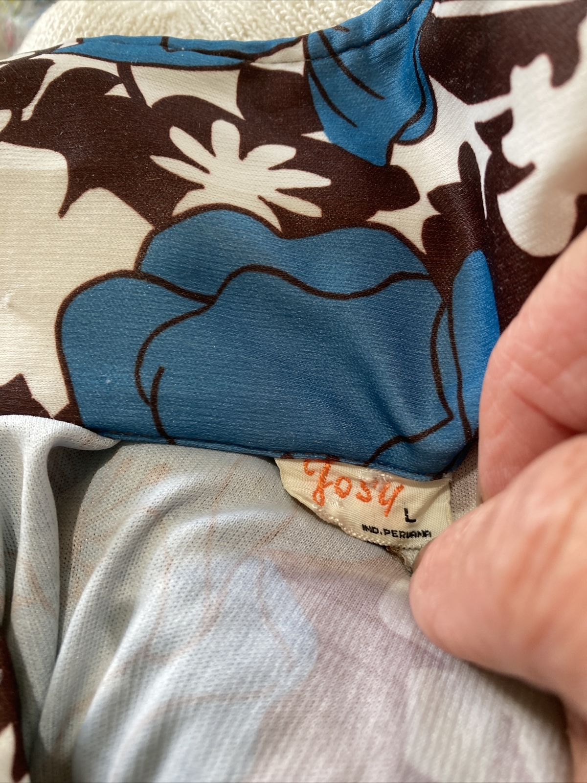 Vintage 1970s Floral Blouse by Josy, 19" approx, pit to pit 8