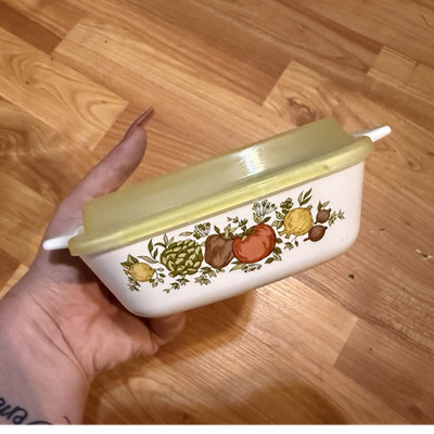 CorningWare Spice of Life Rectangle Milk Glass Casserole Vegetable Pattern Lid
