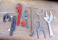 Plumbing Tool Lot - Assorted Wrenches and Pipe Cutters - 8pcs