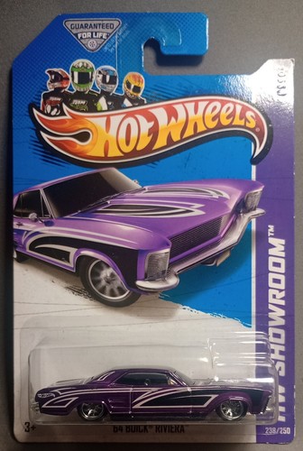 Hot Wheels - 64 Buick Riviera - 2013 Super Treasure Hunt - HW Showroom
