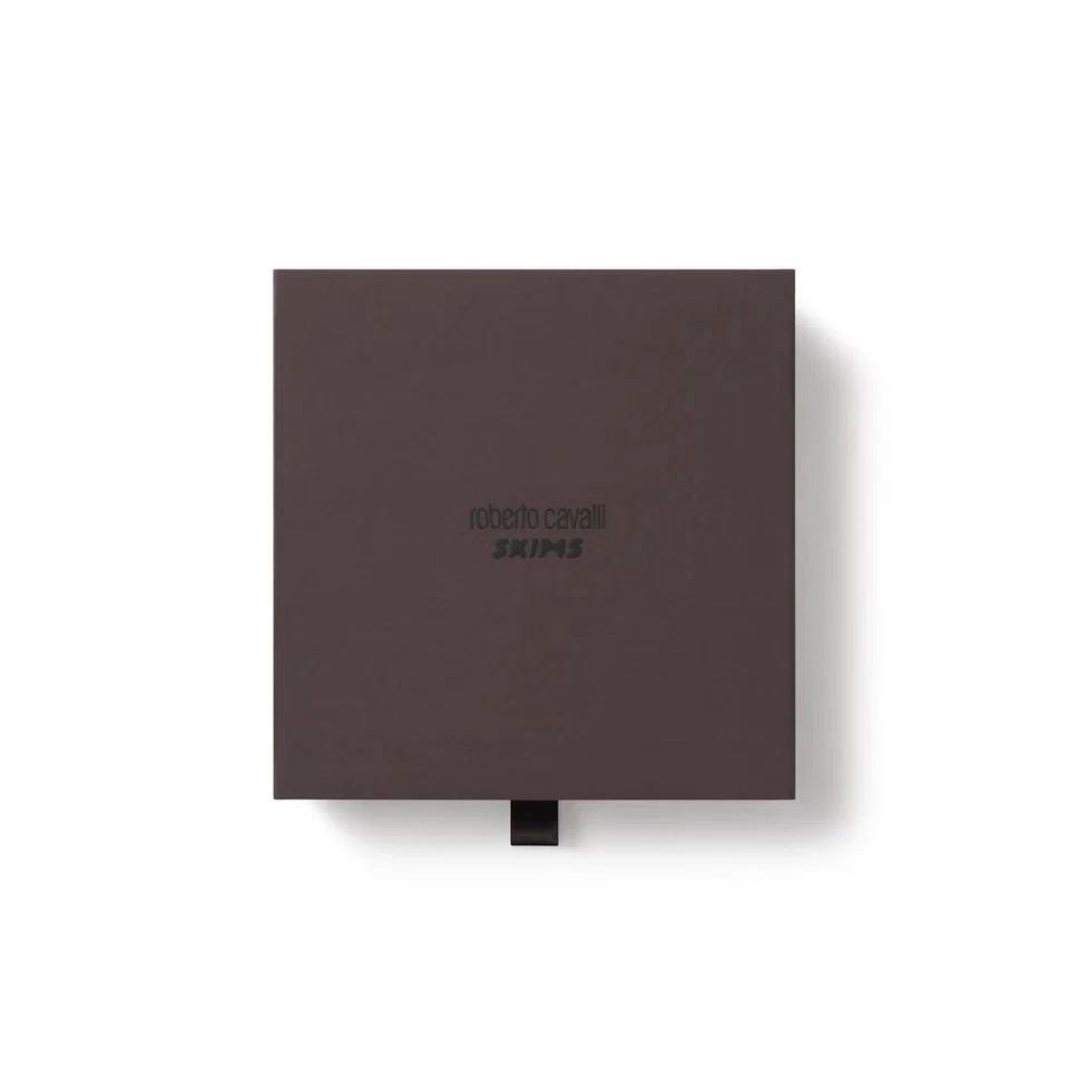 Traje de Gato Skims X Roberto Cavalli Estampado Cara de Tigre Talla Pequeña (¡AGOTADO!) Foto 3 de 4