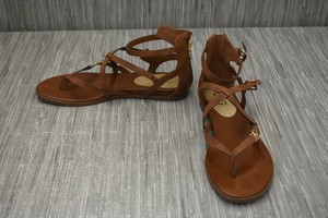 guess carlyn sandals