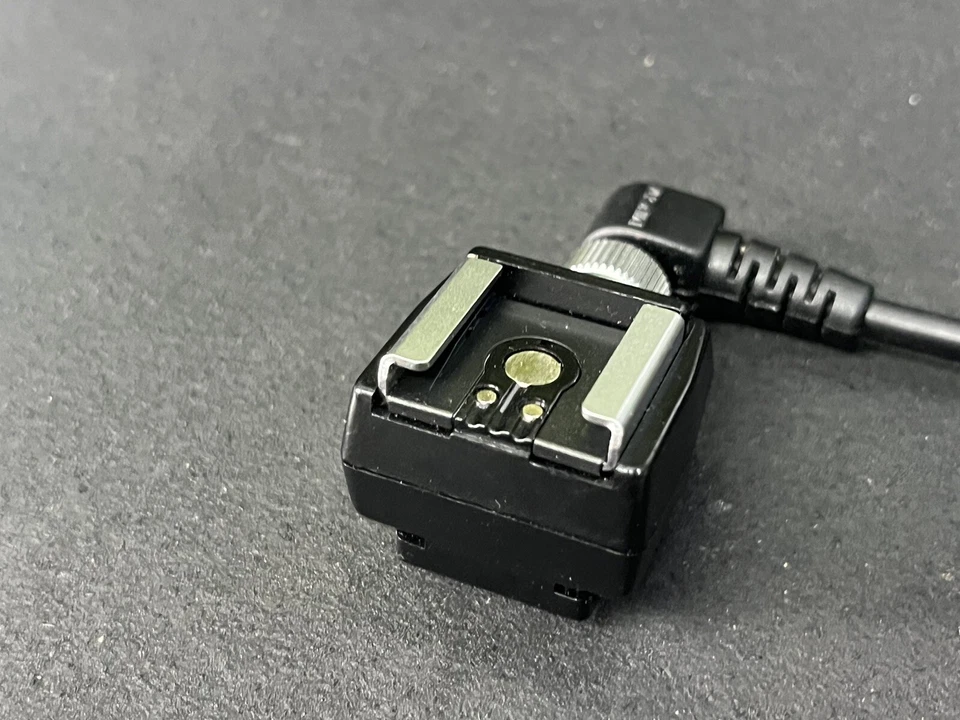 Minolta Sync Cord Cable Oc & Off Camera Shoe for Minolta - Image 3 of 4