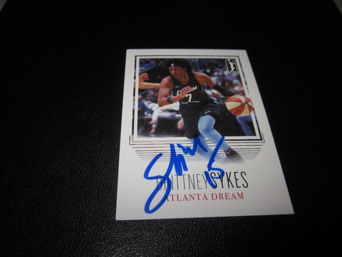 BRITTNEY SYKES SIGNED HANDSIGNIERT 2018 RITTENHOUSE WNBA CARD # 2 SP 1/500