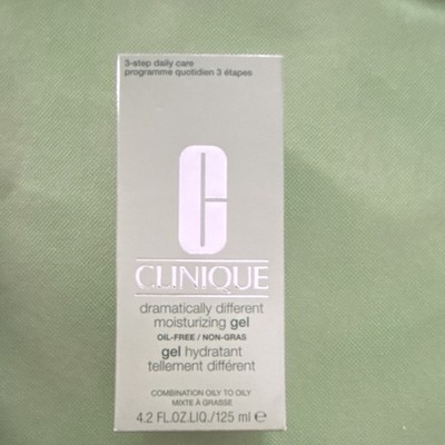 Clinique Dramatically Different Oil-Free Gel Moisturizer Combo Oily 4.2oz