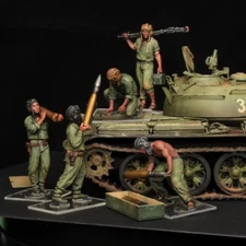 1/35 Scale Vietnam War Tank Crew Resin Figures Diorama Accessories Kit NO TANK