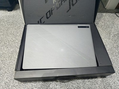 ASUS ROG Zephyrus G16 GU603ZV 16'' (512GB SSD, Intel Core i7-12700H 16GB