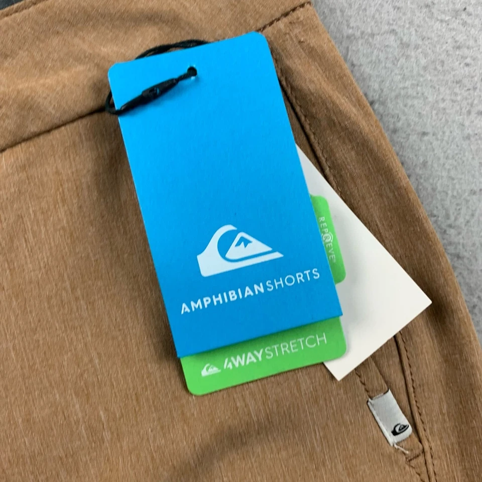 Pantalones Cortos Quiksilver Para Hombre 30 Beige Calce Regular Frente Plano Anfibio Chino Nuevos con Etiquetas Foto 4 de 4