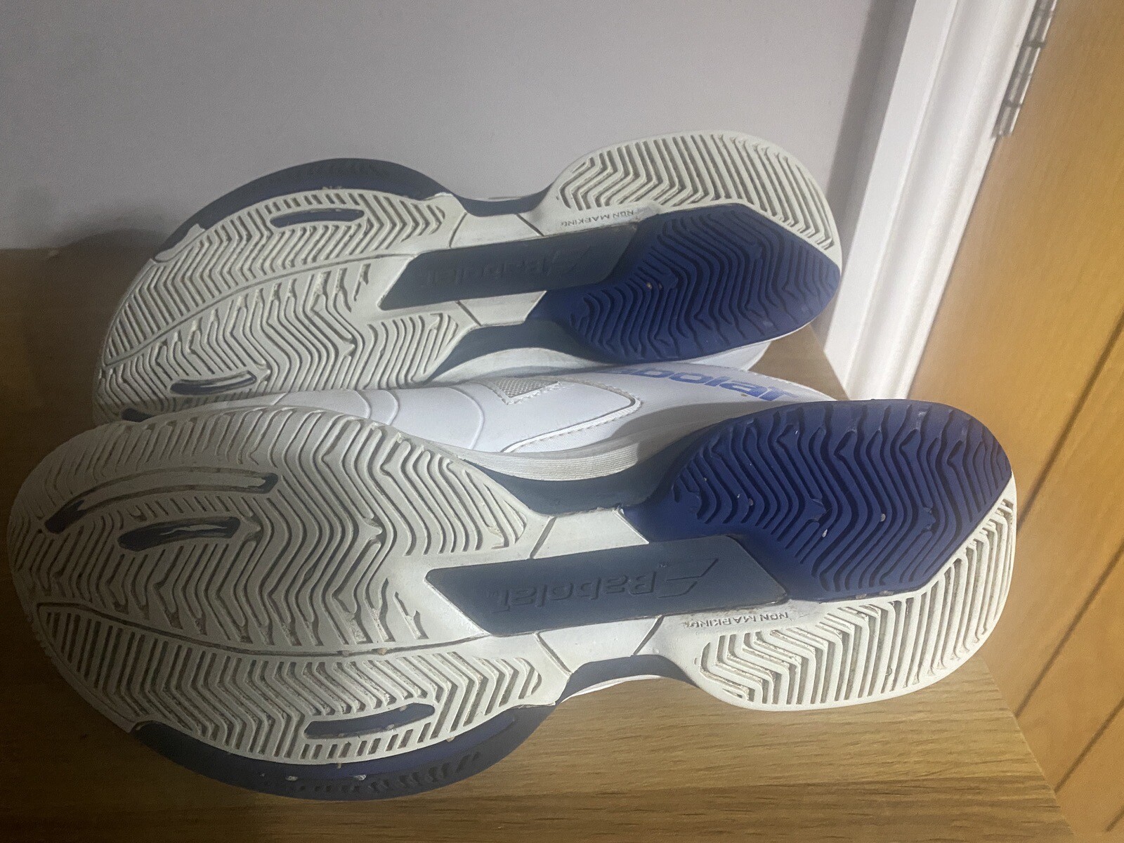 Babolat Tennis Shoes size 9 eBay