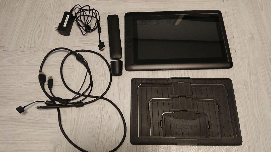 pie benzin grad Wacom Cintiq 13HD DTK-1300 Interactive Pen Display w/ Accessories | eBay