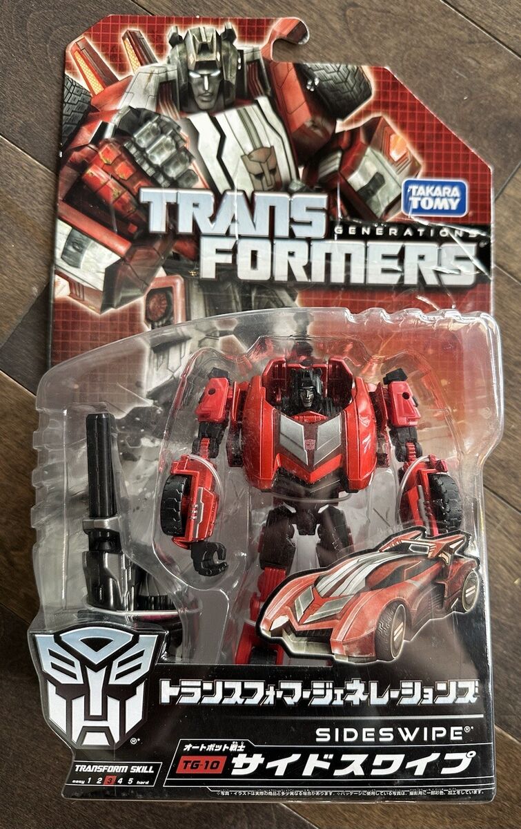 Takara Tomy Transformer Generations TG-10 SIDESWIPE 30th Takara Tomy Transformer Generations TG-10 SIDESWIPE 30th