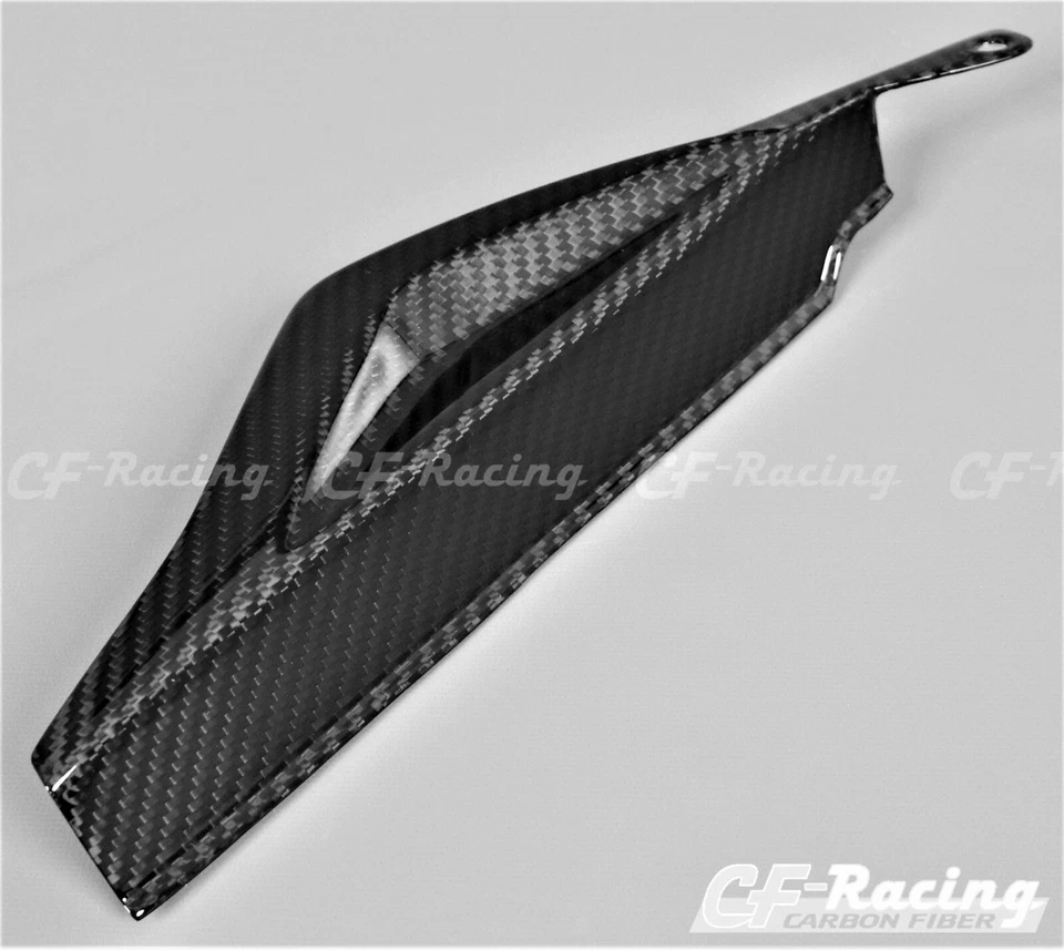 Protector de cadena superior de fibra de carbono para Aprilia (RSV1000R 2004-2009)(Tuono 2006-2010) Foto 3 de 3