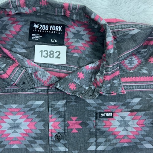 Zoo York Shirt Mens Large Gray Pink Aztec Print Southwestern Button Up - Picture 7 of 7