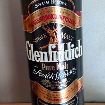 Glenfiddich Single Malt Scotch Whisky Special Reserve 43% vol. Flasche