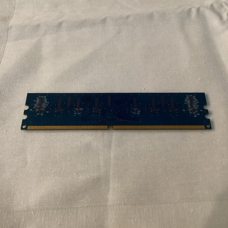 Ramaxel 512MB PC2-5300U-555 LF DDR2 SDRAM Module RML1520EG38D6W-667 - Image 4 of 4