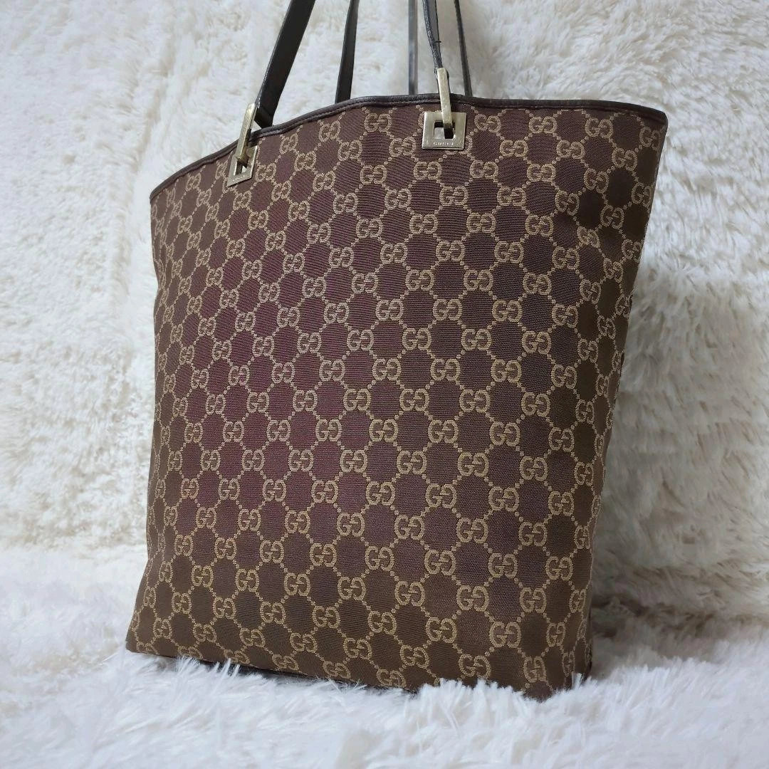 Sac fourre tout GUCCI GG toile marron or quincaillerie