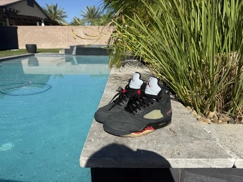 Air Jordan 5 Retro Gore-Tex Size 7.5 Great Condition Minor Creasing No Box