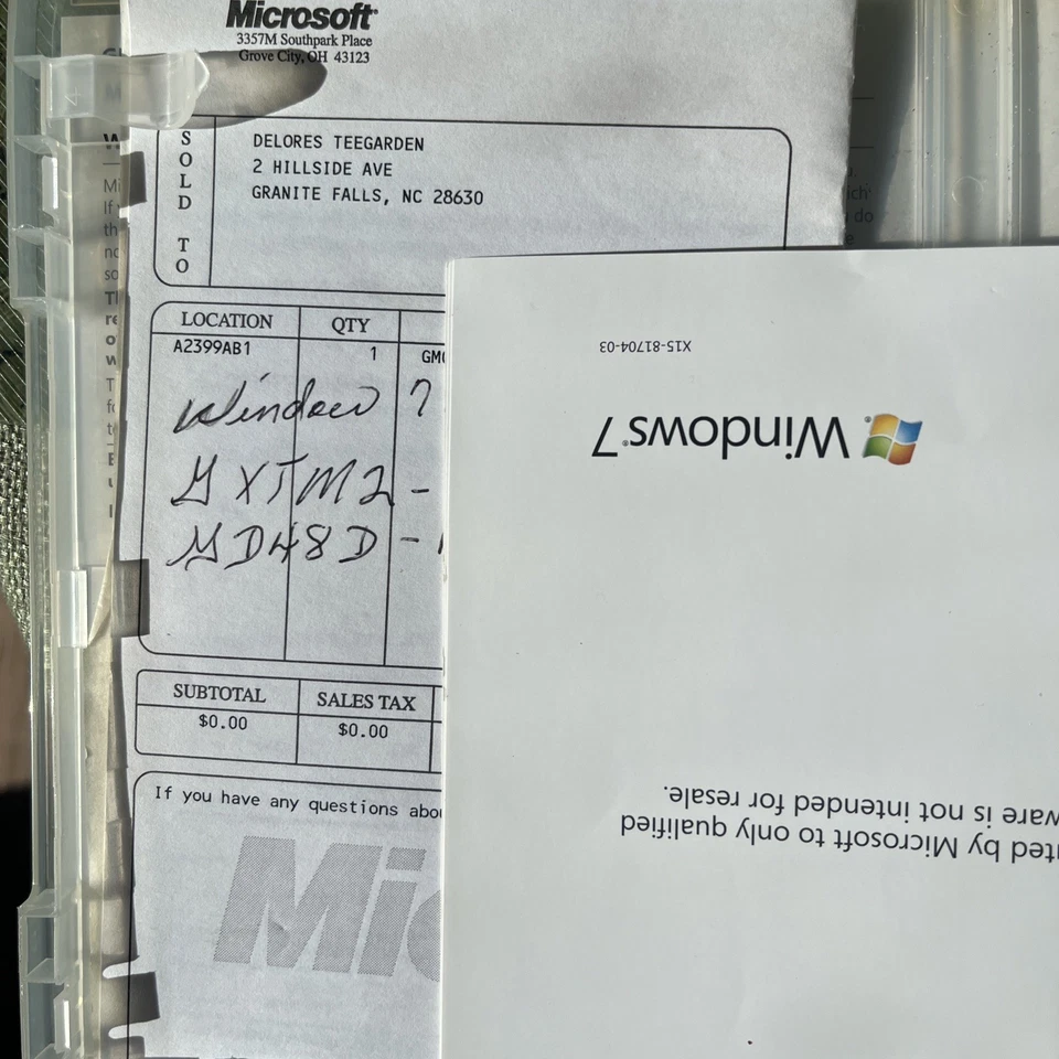 Microsoft Windows 7 Ultimate 32/64 Bit DVDs + Product Key - Image 4 of 4