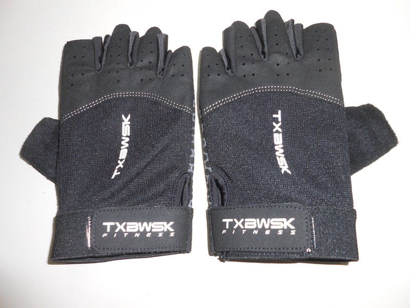 FITNESS GLOVES UNISEX (GYM & WEIGHT LIFTING) HALF FINGER 5mm CUSHIONED SPONGE
