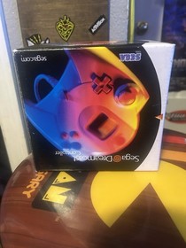 Vintage OEM Sega Dreamcast Controller White with Box and Instructions