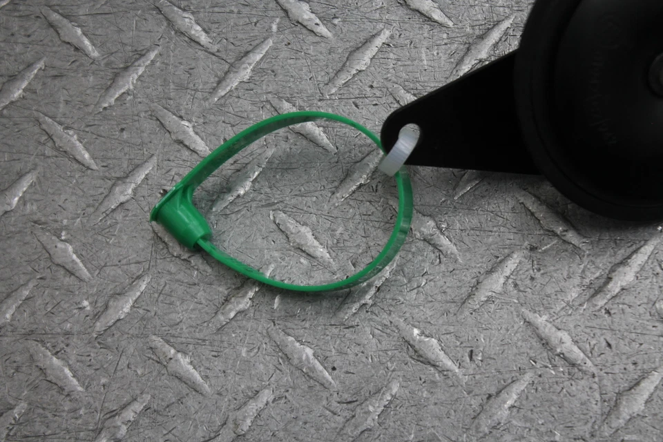 2008 KAWASAKI KLR650 HORN SIGNAL Foto 2 de 4