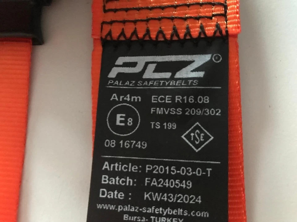 Automatic 3-Point Safety Belt Set Of 2 Pieces Color ORANGE For Porsche 914 NEW - Image 4 of 4