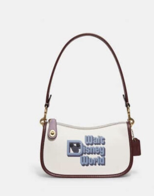 ディズニーコラボ Coach Swinger Bag Disney X Coach Swinger Bag 50th Walt Disney World NWT IN