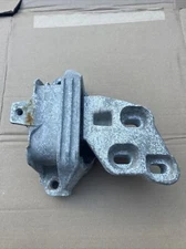 2014 - 2019 MERCEDES CLA 250 C117 2.0L LEFT REAR TRANSMISSION ENGINE MOTOR MOUNT