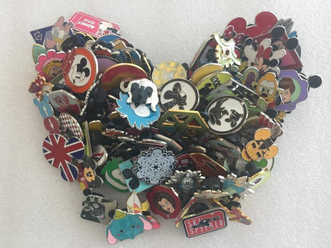 DISNEY TRADING PINS 50 LOT NO DOUBLES HIDDEN MICKEY LIMITED EDITION - FREE SHIP