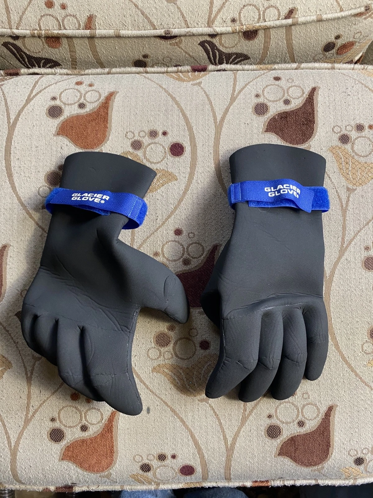 Glacier Glove XXL Neophrine Gloves used on 1 kayak trip