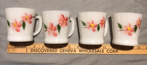 Anchor Hockey Fire King Peach Blossom Mug Cup Set Of 4 Vintage flower