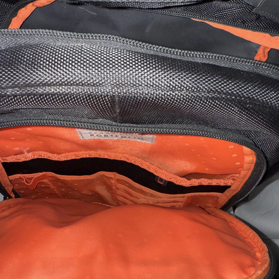 Perry Ellis Portafolio Mochila Bolso para Laptop Viaje Trabajo Multi Bolsillo Para Hombres 18 pulgadas Foto 2 de 4
