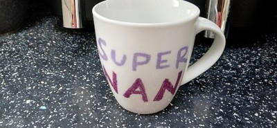 JAMIE OLIVER CHEEKY MUG - SUPER NAN