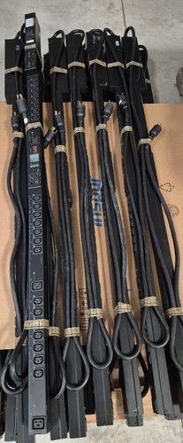 AP8641 APC Metered w/ Switching 0U PDU,200V/208V,30A,21x C13,3x C19,L6-30P