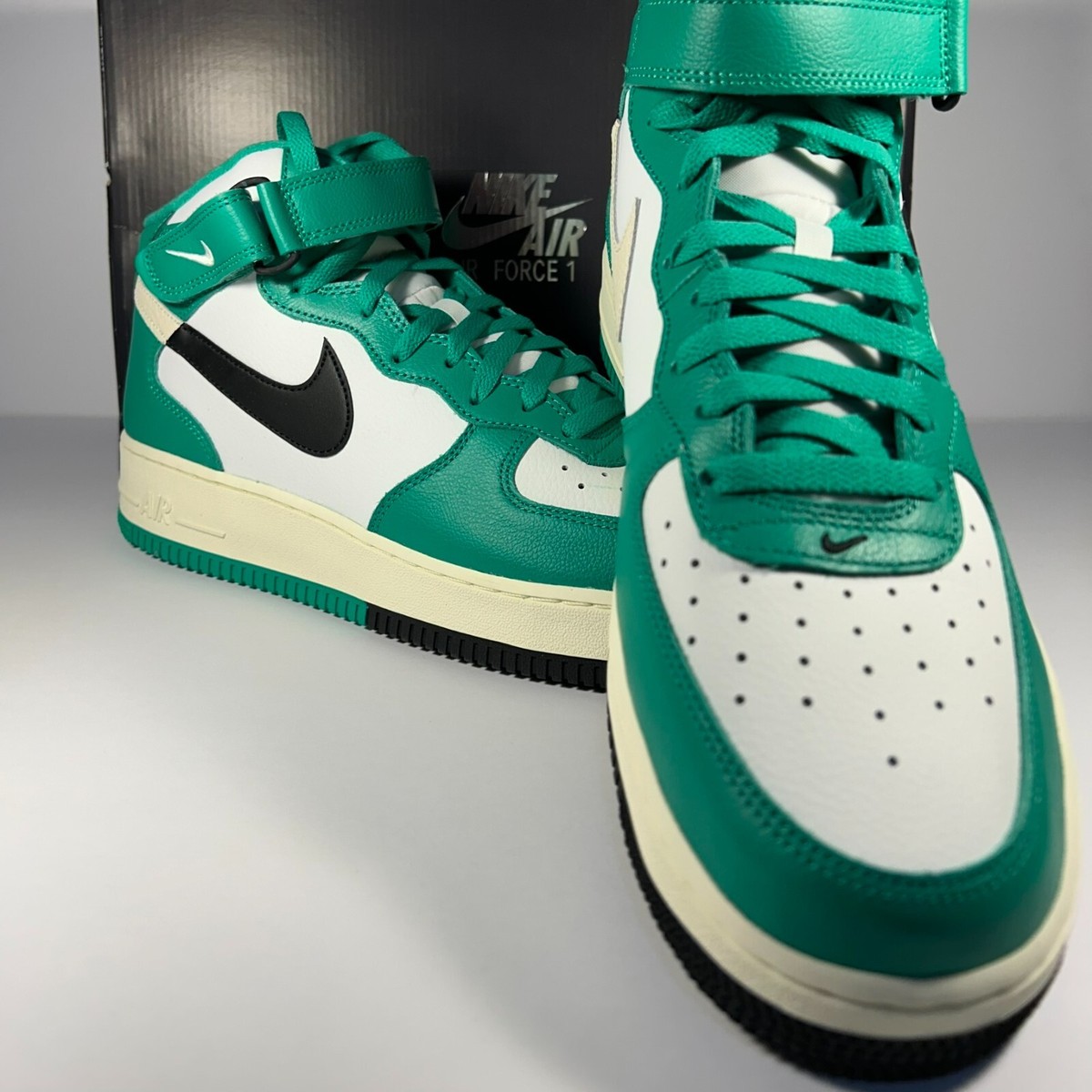 Nike Air Force 1 Mid '07 LV8 Split Stadium Green DZ2554-100