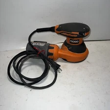 RIDGID R2601 3 Amp 5 in. Random Orbit Sander 120v