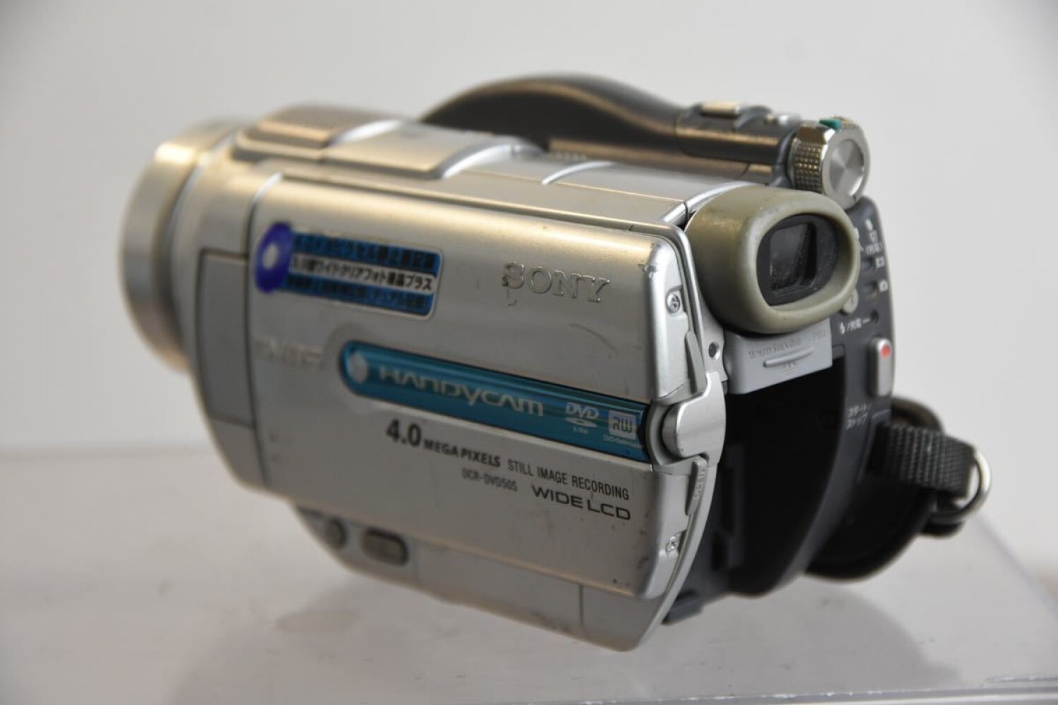 SONY DCR-DVD505 でっかい ビデオカメラ 4.0メガピクセル