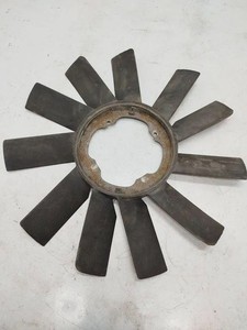 BMW 3 Coupe E36 Lüfterflügel 17233639 2.00 Petrol 1996 32002566