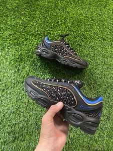 Supreme x Nike Air Max Tailwind 4'Black Cobalt'  Worn once! Size 8.5