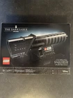 LEGO Star Wars 40917 The Darksaber GWP & The Mandalorian™ and Grogu™ Display
