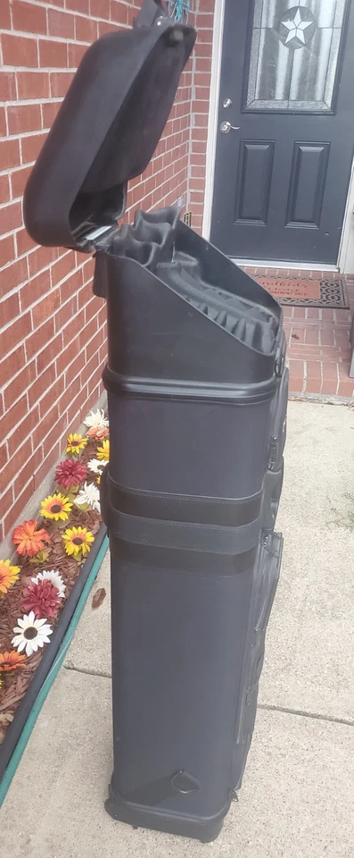 Travel Golf Rolling Bag OGIO Hard Shell Case. Top Removable. NO CLUBS INCLUDED - Image 2 of 4