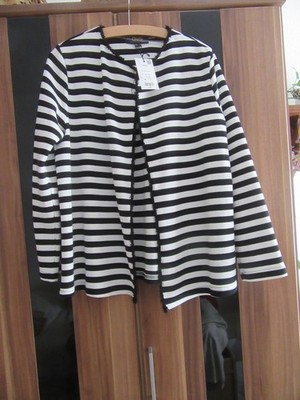 Jacke NEU mit Etikett in Gr. M von OVS in schwarz/weiß
