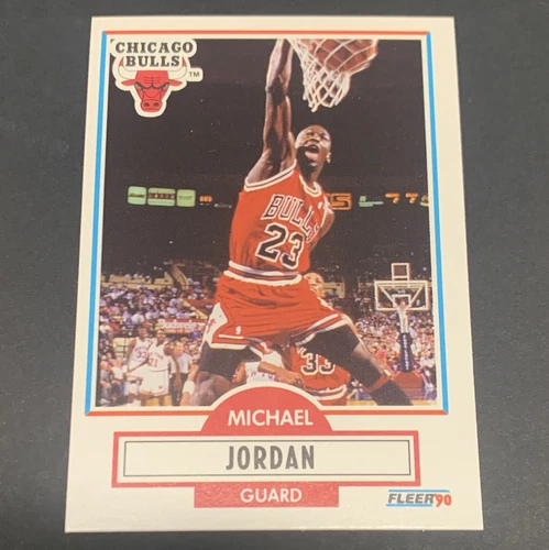 Fleer 1990-91 Michael Jordan Base Set #26 Chicago Bulls Basketball Card