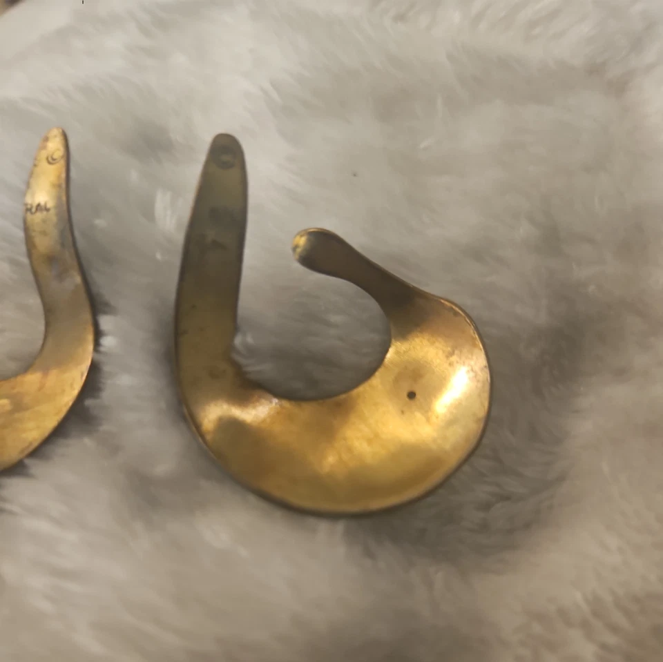 Brincos de latão/cobre com punhos de orelha Rolf Andrea com marcação repentina RAL vintage - Imagem 2 de 4