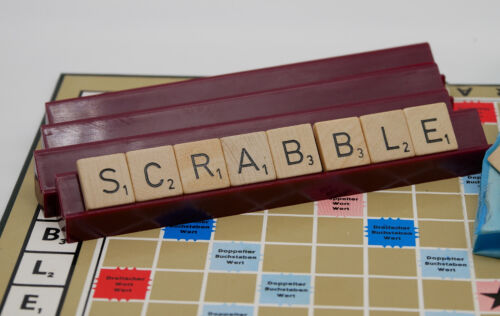 Scrabble von Spear Spiele Familienspiel Kreuzwortspiel vollständig sehr bespielt - Bild 2 von 12