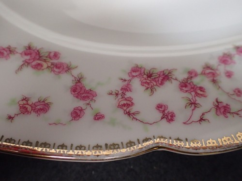 Schumann Bavaria Germany ORIGINAL BRIDAL ROSE Large 15 1/2" Oval Serving Platter - Picture 3 of 11