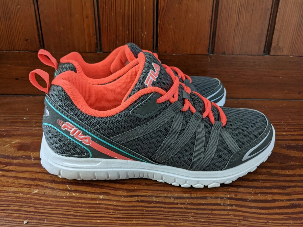 Girls fila on sale tennis shoes