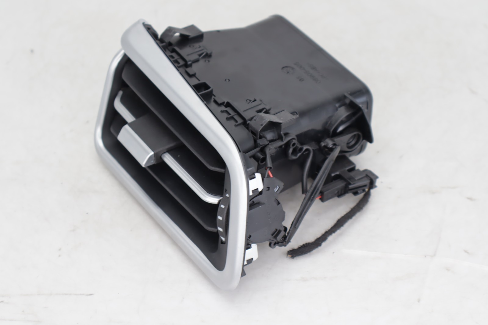 ✅ 2014-2021 MASERATI GHIBLI FRONT DASH LEFT AIR VENT GRILLE TRIM OEM 6700190620