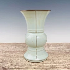 9“ China ancient circumfluence Official porcelain Emerald halberd respect bottle